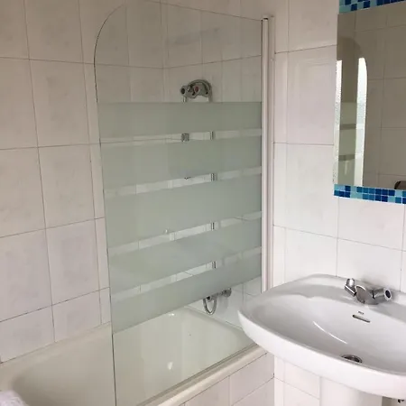 Las 2 Rr Guest house