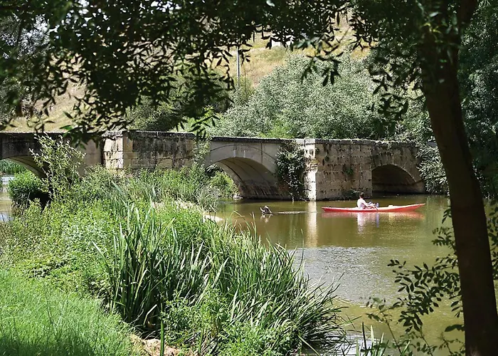 Las 2 Rr 3* San Miguel de Bernúy